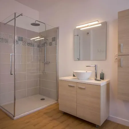 Holiday home Gite Le Cocoon D'isatis 2 *