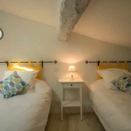 Le Cocoon D'isatis 2 Hébergement de vacances *